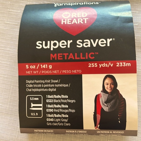 GORGEOUS RED CROCHET SHAWL - Picture 5 of 6